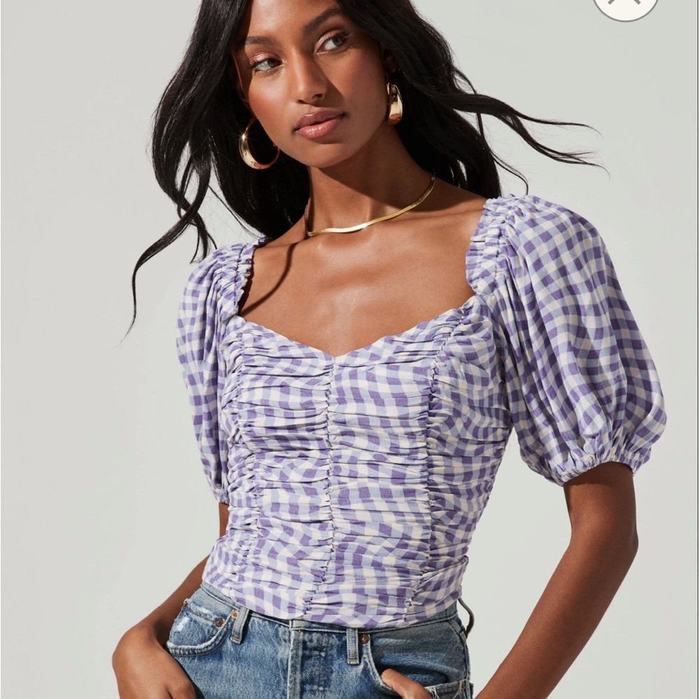 ASTR the Label Ruched short puff sleeve top